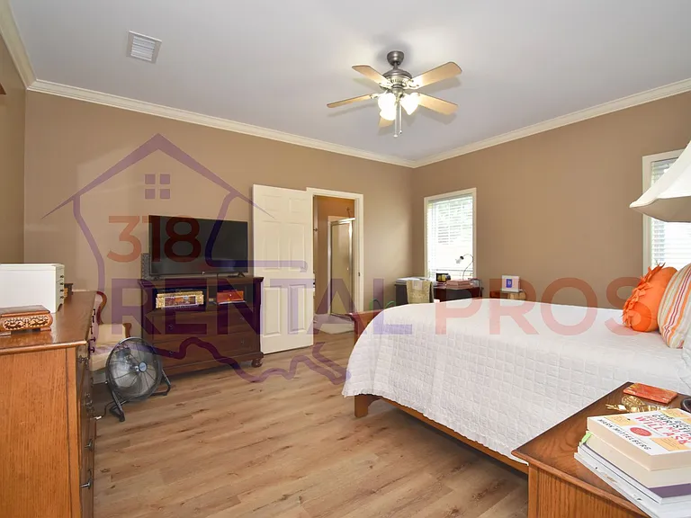 1119 Lisa Ln — Photo 12