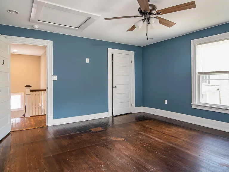 381 Main St — Photo 15
