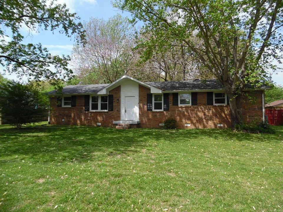 1st image of 119 Vivian Dr