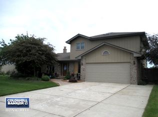 9227 April Ln, Mokena, IL 60448