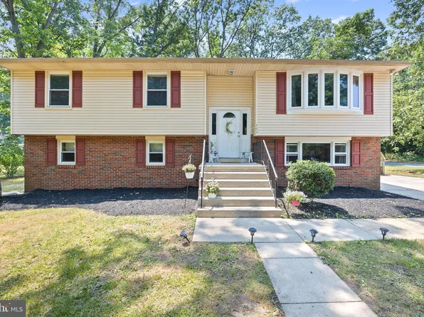 163 Peach St, Westville, NJ 08093
