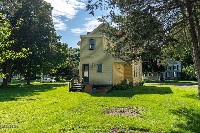 4th image of 46 State Street