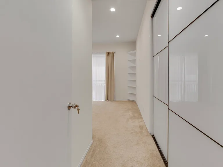 11628 Montana Ave #207 — Photo 23
