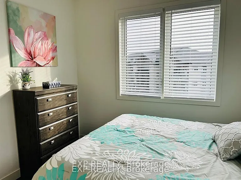20 Beckwith Ln #307 — Photo 8