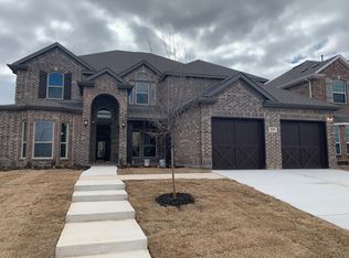 325 Autry Dr, Burleson, TX 76028