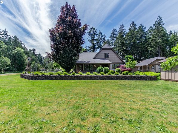 89120 Umanski Ln, Veneta, OR 97487