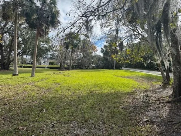 2130 NW 17th St #9, Crystal River, FL 34428