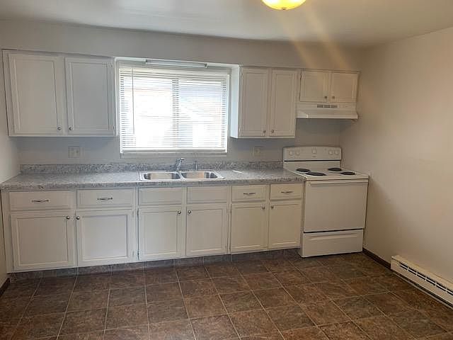 1st image of 857 Gettysburg Dr #3