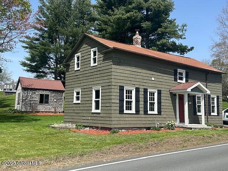 2nd image of 75 Creek Road