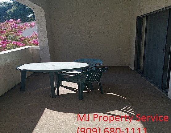 2nd image of 569 Wayland Ct