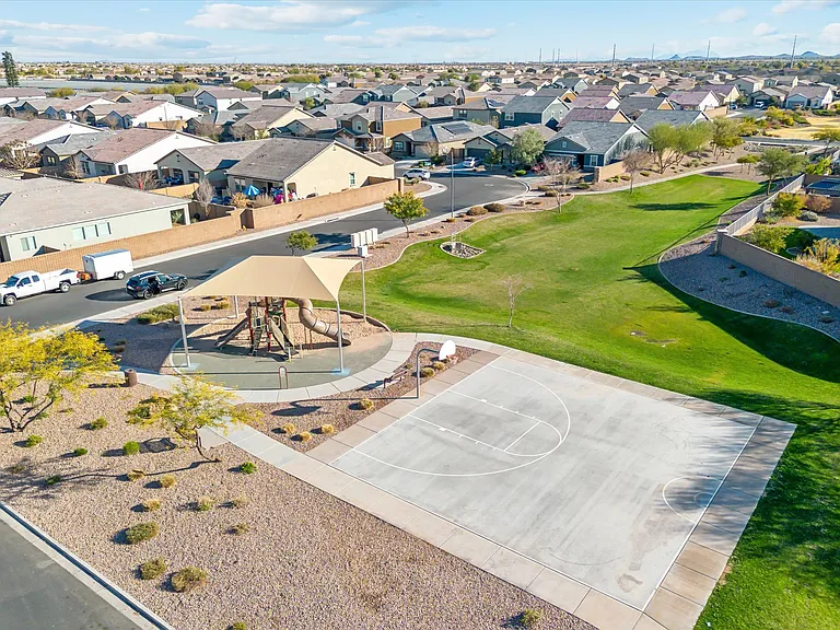 37292 N Yellowstone Dr — Photo 43