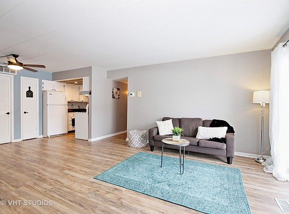 3rd image of 10801 S Keating Ave