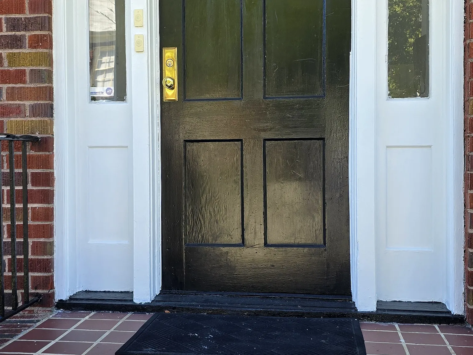 3 bed, 1650 sqft, $2,400 — Photo 3