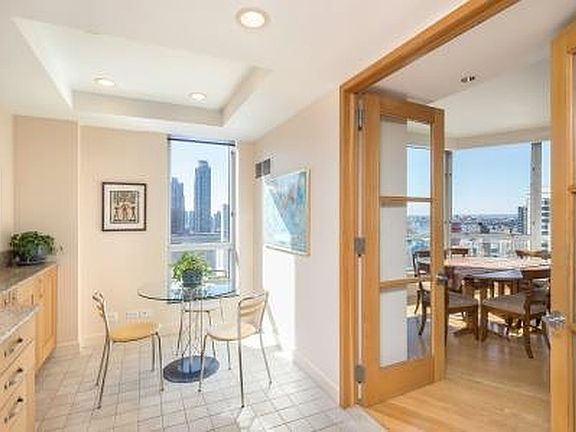 5th image of 150 Columbus Ave Unit Penthouse 1a