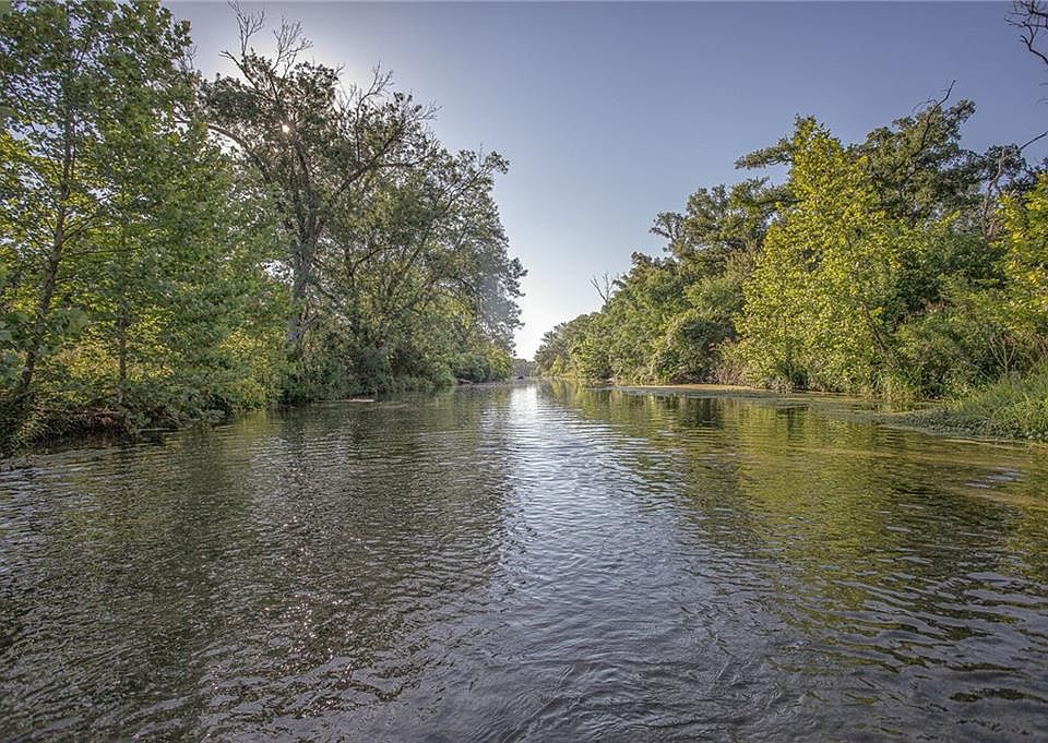 1st image of 2200 County Road 152