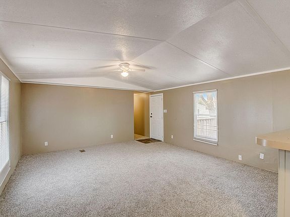 3rd image of 2524 N Harrison St #3B-2Ba-1064Sqft