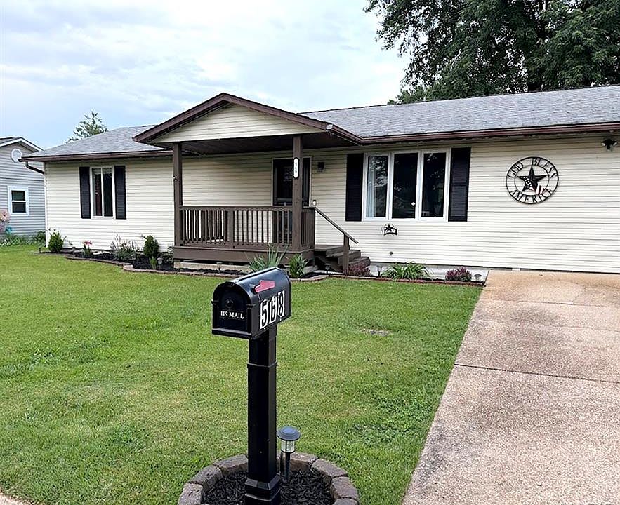 1st image of 568 Lake Meadow Dr