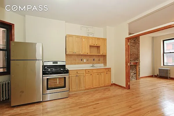 Rented by Compass | media 9