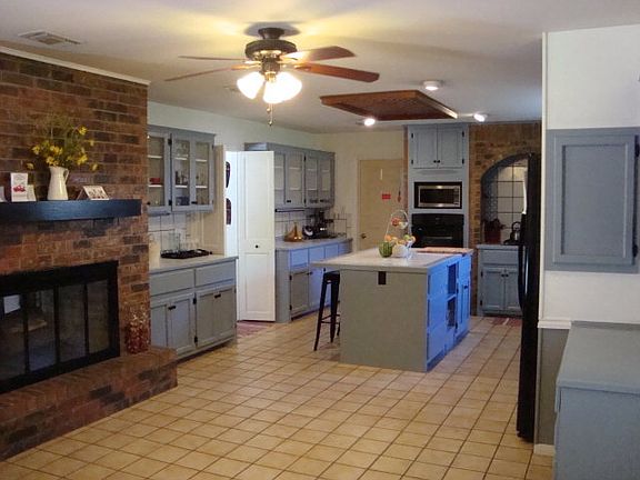 5th image of 59 Oak Hollow Cir