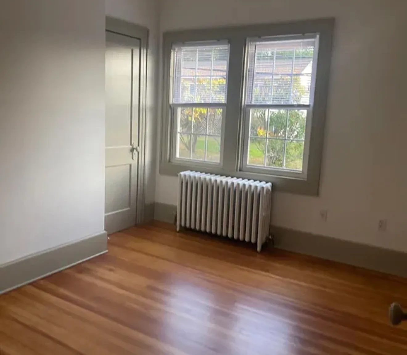 2 bed, 1.5 bath, 1100 sqft, $2,950 — Photo 3