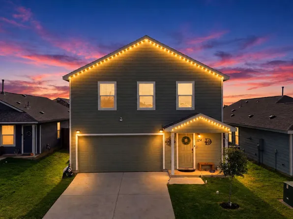 124 Maverick Cv, Pleasanton, TX 78064