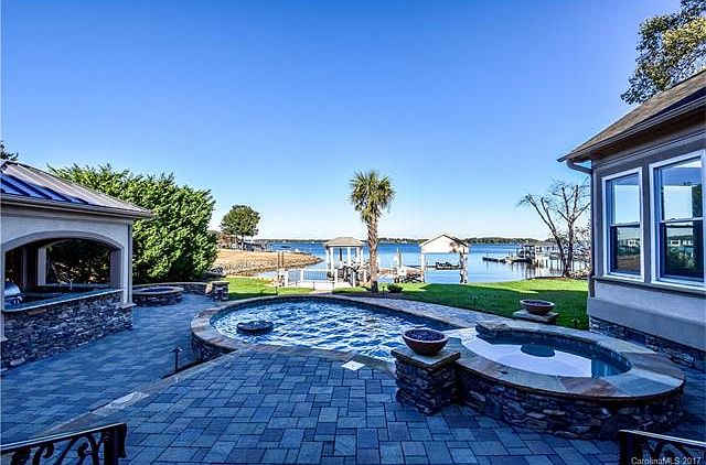 1st image of 1048 Shoreline Dr