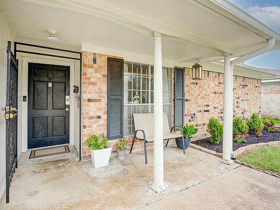 4th image of 11819 S Nottingham Cir