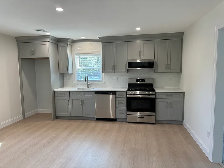 Brand new kitchen with new appliances.