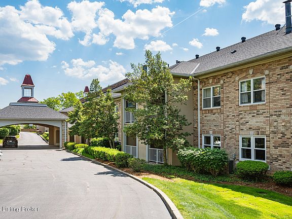 2nd image of 5601 Coach Gate Wynde APT 34