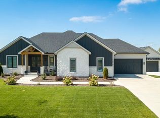 9806 Ingrid St, De Soto, KS 66018