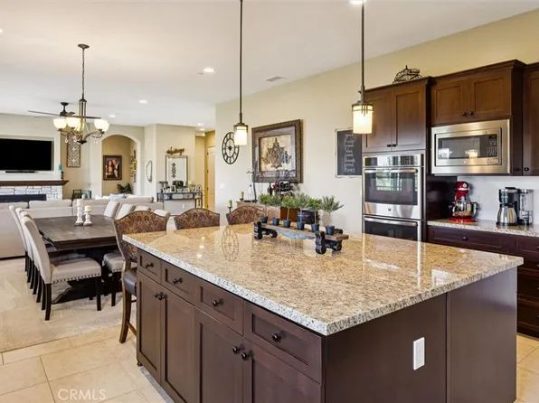 416 Calle Alto St, Paso Robles, CA 93446