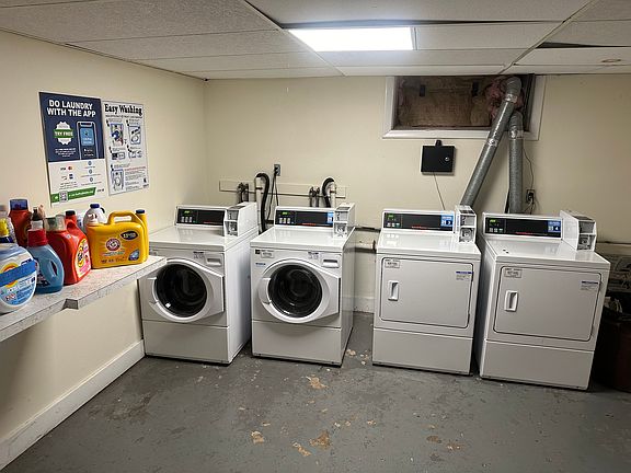 5th image of 112 Thurston St #2A