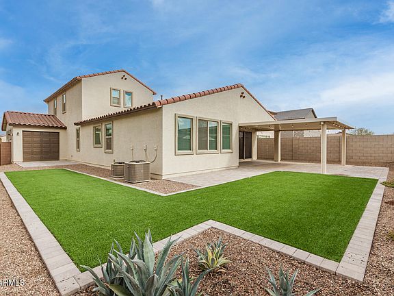 4th image of 11667 W MARGUERITE Avenue