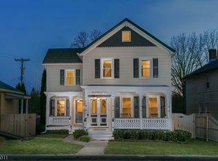 15 Main St, Clinton Twp., NJ 08801