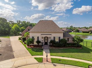 2413 Abbey Rd, Bossier City, LA 71111