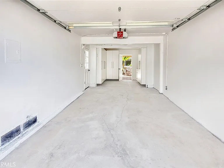 705 Larkspur Ave — Photo 60
