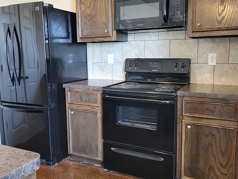105 Stone Canyon Ct — Photo 6