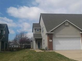 2327 Surrey Dr, Lawrence, KS 66046