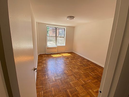 2nd image of 41-10 Parsons Blvd #213