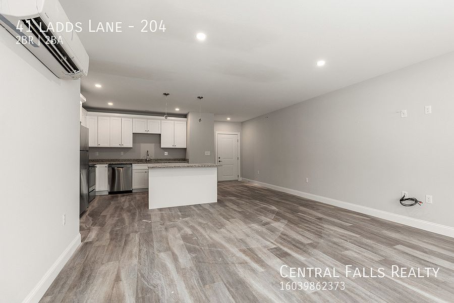 1st image of 41 Ladds Ln #204