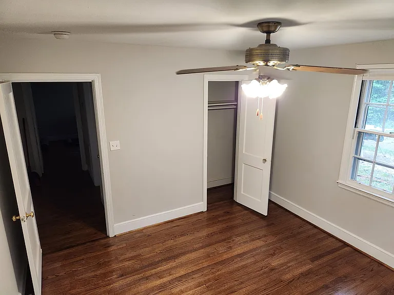 4312 Wentworth Dr — Photo 10