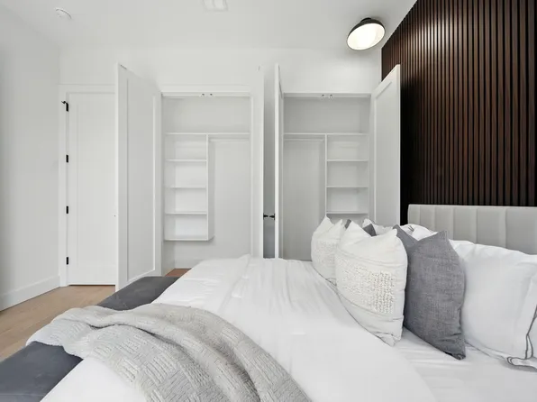 59 Waverly Street image 13 of 28