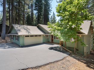 5592 Sierra Springs Dr, Pollock Pines, CA 95726