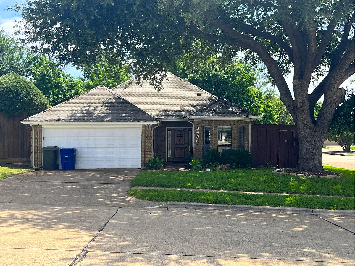 Building Photo - 2530 Millcroft Ln