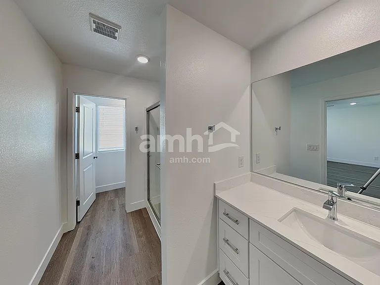 7796 Roaring Fork Ct — Photo 8