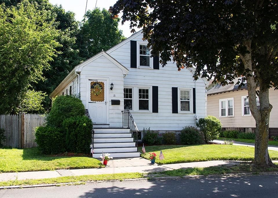 1st image of 15 Ellsworth Rd