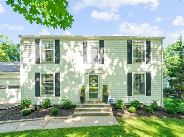 9931 Cedar St, Overland Park, KS 66207