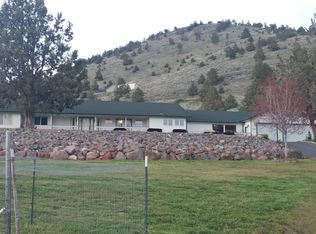 11447 Hill Rd, Klamath Falls, OR 97603
