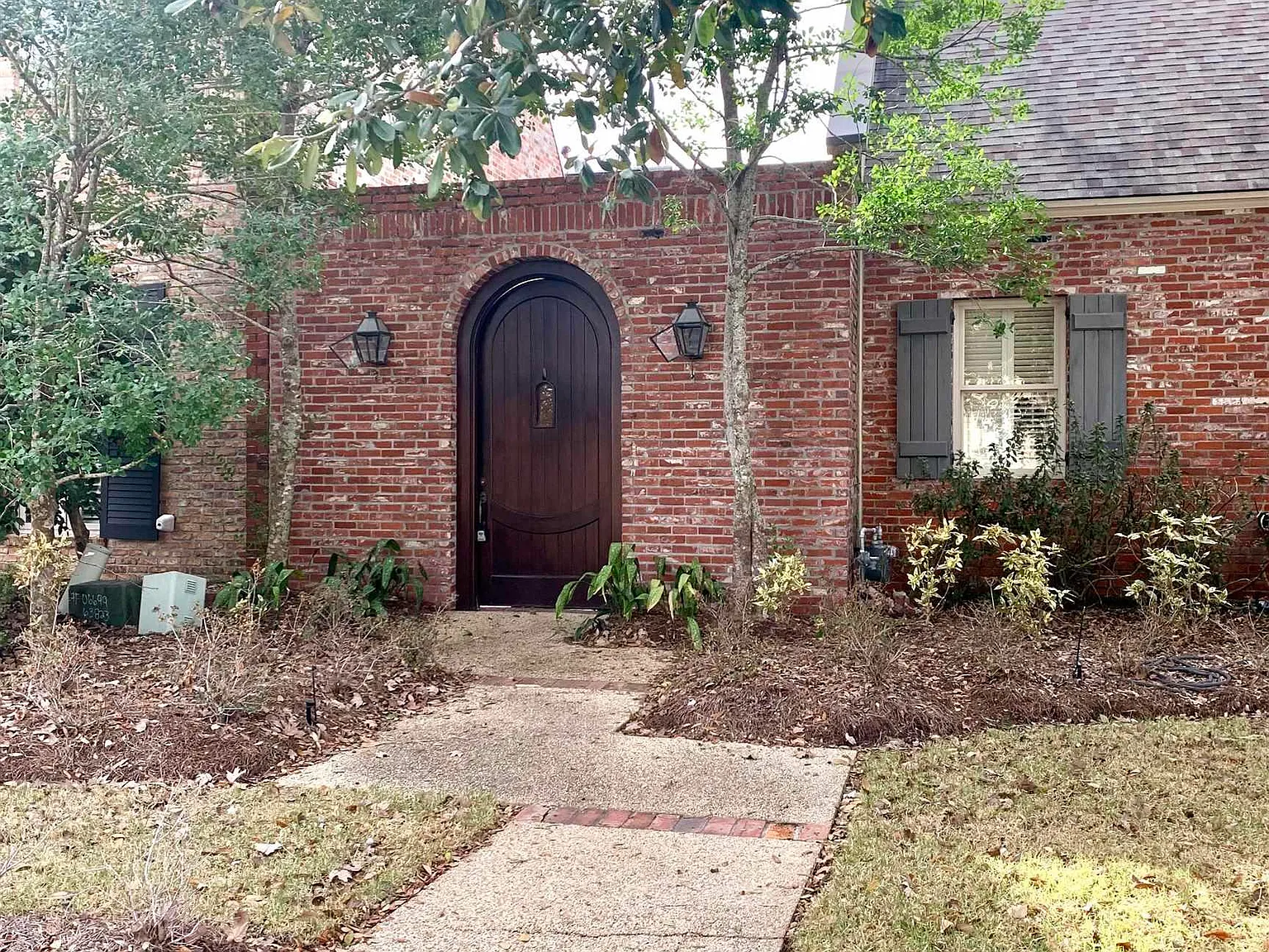 3 bed, 3215 sqft, $4,000 — Photo 1