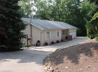 4951 Corduroy Rd, Mentor, OH 44060